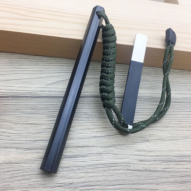 Survival Fire Starter Ferro Ro - Ferro Rod Striker recensie en prijs