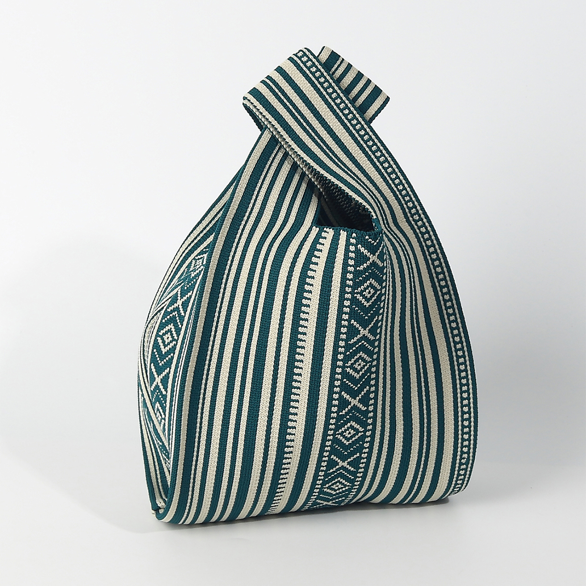Line Pattern Knitted Crocheted - Edc Carry Bag recensie en prijs