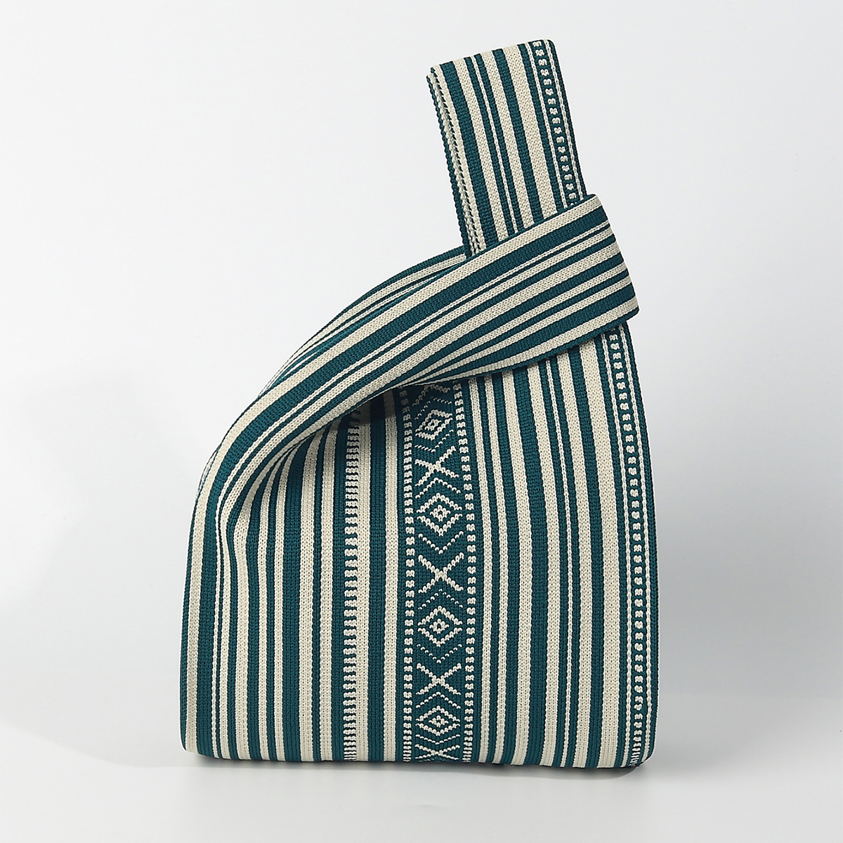 Line Pattern Knitted Crocheted - Edc Carry Bag recensie en prijs